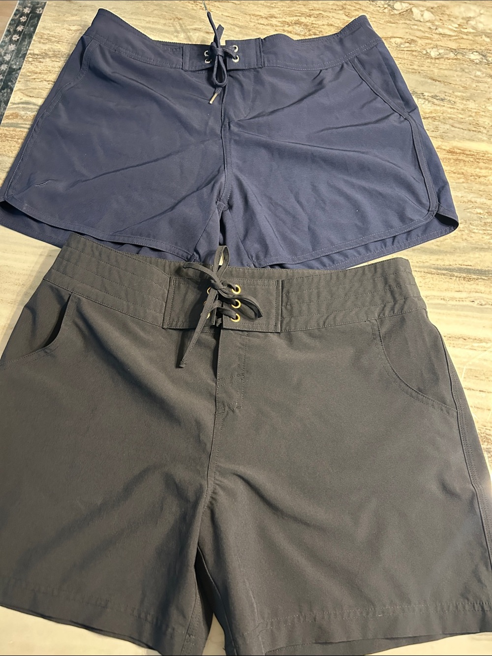 Women’s board shorts swim trunks cover ups navy and black sz L like new